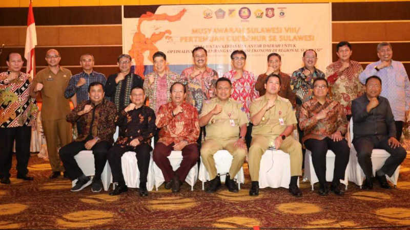 Gubernur se-Sulawesi Pilih Olly Dondokambey Ketua BKPRS Periode 2020-2023 10 Gubernur se-Sulawesi Pilih Olly Dondokambey Ketua BKPRS Periode 2020-2023