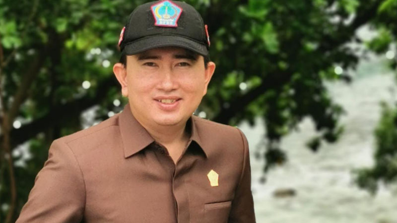 Rocky Wowor Bantu Korban Bencana Alam Banjir Bandang Bolmut
