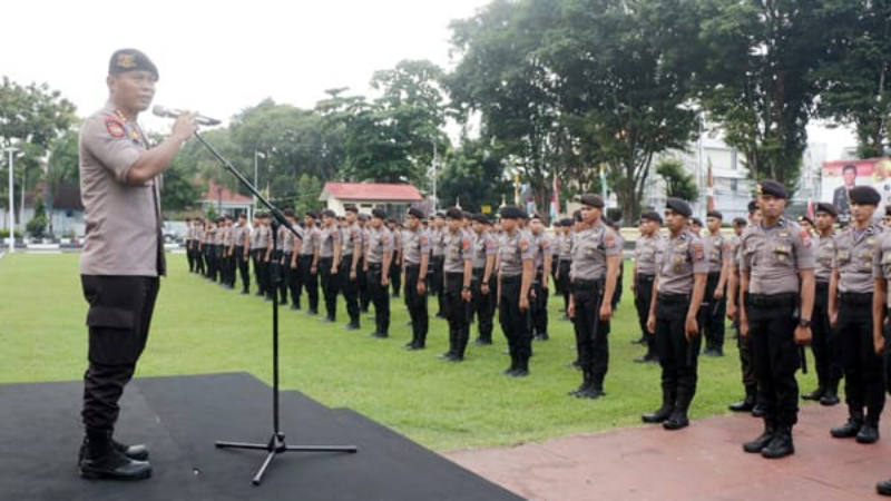 Direktur Samapta Polda Sulut Terima 254 Bintara Baru Lulusan Tahun 2020