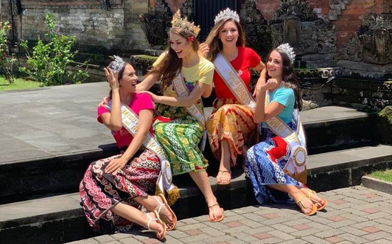 Keren Ke Indonesia Miss Global 2019 Gunakan Batik Coreta 