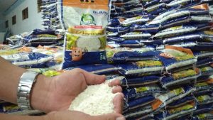 Akhirnya, Beras Premium Untuk Penanganan COVID-19 Tiba di Boltim