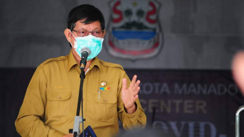 Vicky Lumentut: Penerima Bansos COVID-19 Cukup Tunjukan KTP dan KK