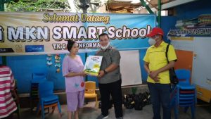 PEWARNA Indonesia dan MKN Salurkan Bantuan Untuk Warga Terdampak Covid-19