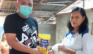 Perhatian Keluarga Terdampak COVID-19, Keluarga Ini Berbagi Kasih