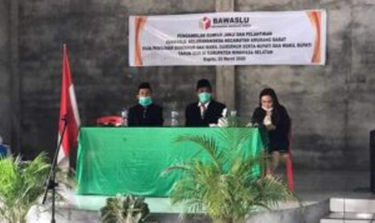 Lantik Panwaslu Desa, Keintjem Ingatkan Soal Integritas