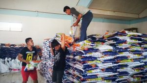 Lagi, 5 Kontainer Turunkan Beras Premium 10kg Sebanyak 100 Ton di Boltim