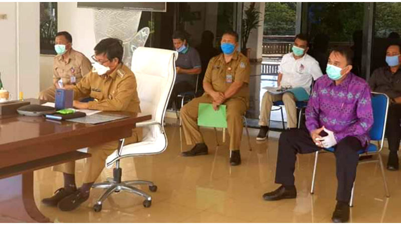 Terkait Kebutuhan Daerah Selama Penanganan COVID-19, Vicky Lumentut Rapat Bersama Mendagri via Vicon
