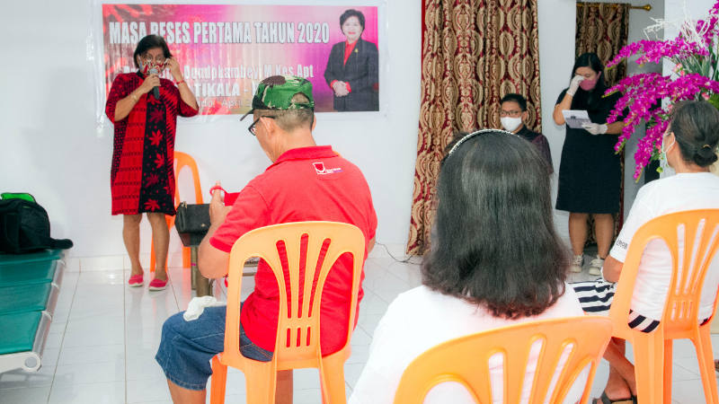 Reses Ketua DPRD Manado Sosialisasikan Pencegahan COVID-19
