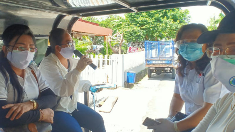 FKDM Berikan Edukasi dan Bagikan Masker ke Masyarakat 9 FKDM Berikan Edukasi dan Bagikan Masker ke Masyarakat