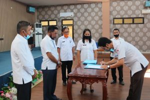 Pimpinan SKPD di Boltim Lakukan Penandatanganan Pakta Integritas Bebas dari KKN