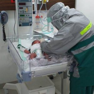 Kisah Bahagia Pasien COVID-19 RS Siloam, Berhasil Lahirkan Bayi Lewat Operasi Caesar