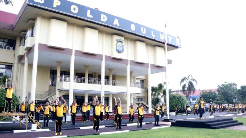 Kapolri Idham Azis Mutasi Pejabat Polda Sulut