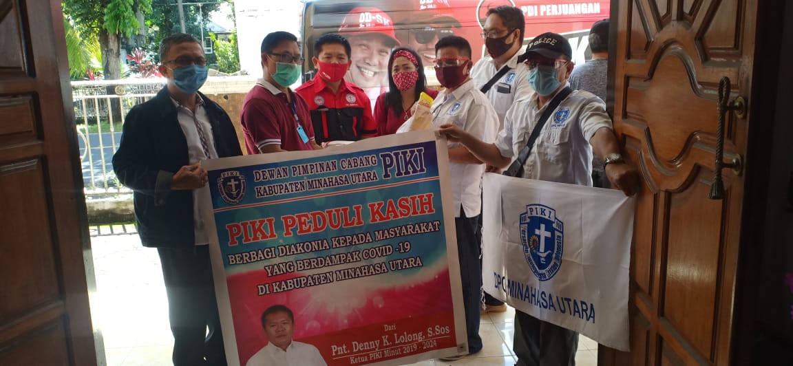 PIKI Minut Berbagi Kasih Kepada Masyarakat Terdampak COVID-19
