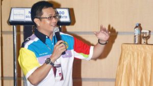 PILWALKOT MANADO: Ternyata ini Alasan Hanny Joost Pajouw Terima Pinangan Demokrat