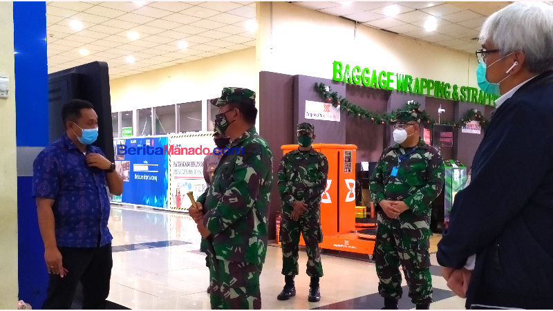 Brigjen TNI Prince Meyer Putong Tinjau Langsung Penerapan Protokol Kesehatan di Bandara Sam Ratulangi
