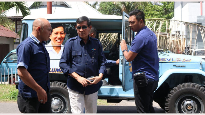 Vicky Lumentut di Mata Doddy dan Herry; Dicaci Maki Tapi Mendoakan