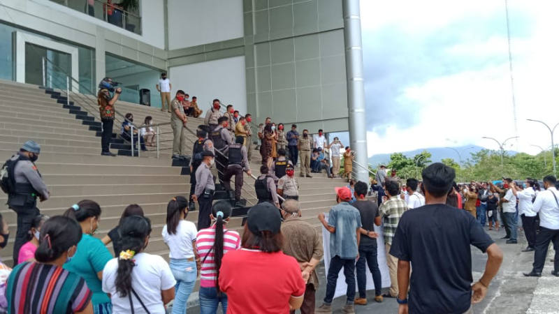 Persoalkan Sertifikat S.C.D.P, Warga Pandu Mengadu ke DPRD Sulut