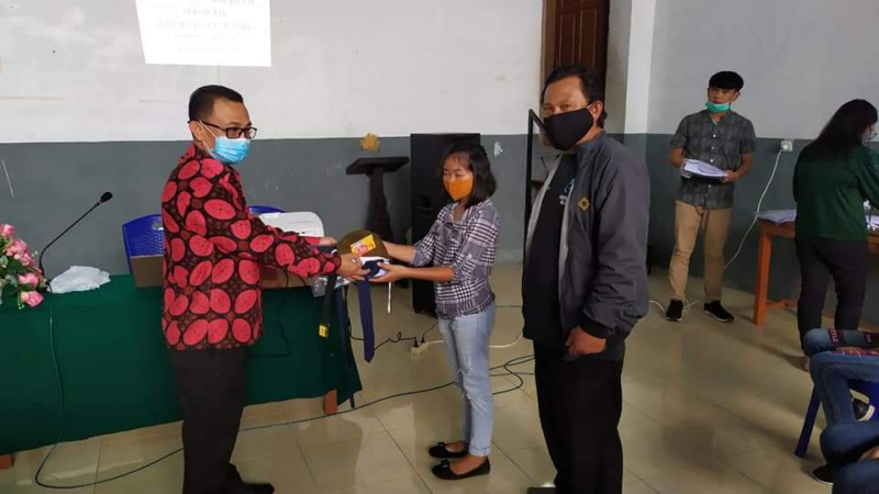 KGPM Sentrum Kawangkoan Bantu Siswa SMP Nasional Kawangkoan