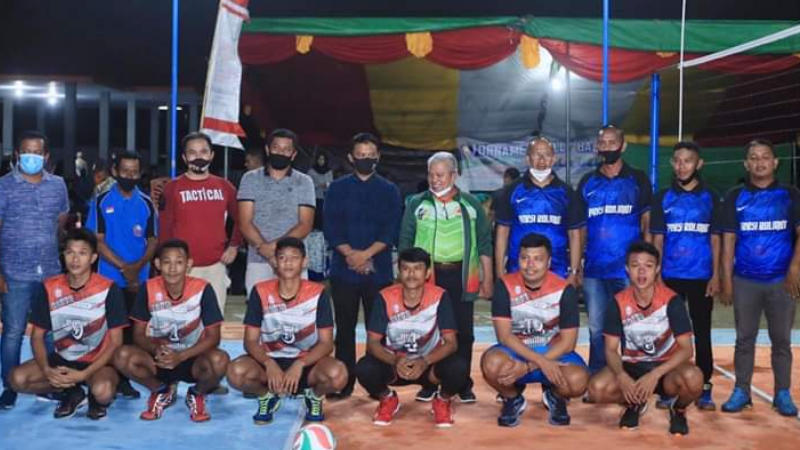 Gelar Turnamen Bola Voli, Wabup Amin Lasena Apresiasi Karang Taruna Langi