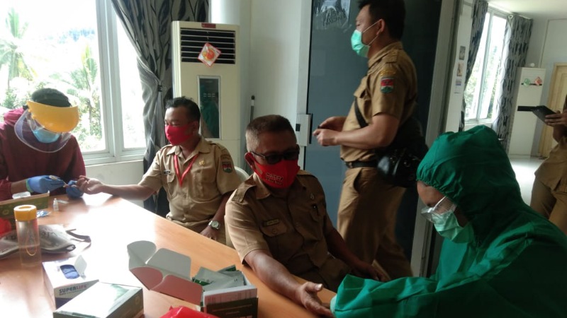 Rapid Test Massal, Dua ASN di Setdakab Mitra Reaktif