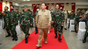 Jenderal Andika Perkasa Dampingi Menhan Prabowo Subianto di AKMIL Magelang