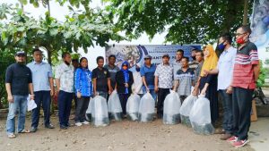7 Kelompok Budidaya Ikan di Boltim Terima Ribuan Bibit Nila