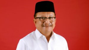 Sosok yang Murah Senyum dan Merakyat Itu Bernama Maurits Mantiri