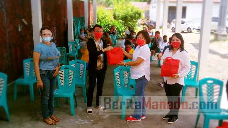 Ratusan Waria di Bitung Mengaku “Dug Dag” Terima Bantuan dari Rita Tangkudung dan Ellen Sondakh