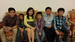 Lebih Dekat dengan Frederik Worang: ‘Bakobong’ dan Ingin Melihat Anak Berhasil