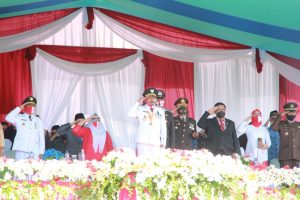Utamakan Protokol Kesehatan, Pemkab Boltim Gelar Upacara HUT ke-75 RI