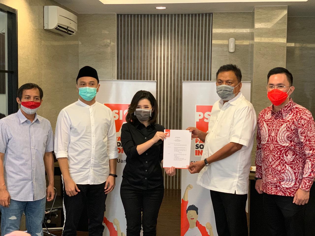 PILGUB SULUT: Olly Dondokambey Terima SK PSI
