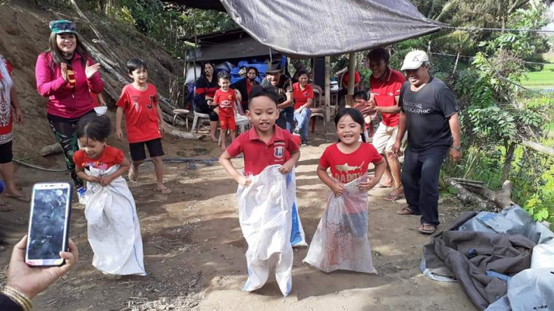 Meriahkan HUT RI, IRT Walewangko Gelar Lomba Rekreatif