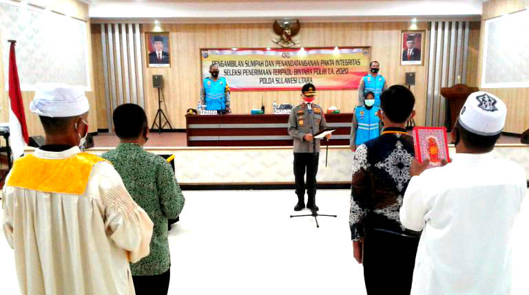 Awali Seleksi Penerimaan Bintara Polri, Kapolda Royke Lumowa Pimpin Penandatanganan Pakta Integritas