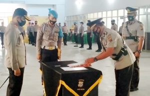 Kapolres Irham Halid Pimpin Sertijab Kasat Reskrim AKP Edi Susanto Gantikan AKP Marselus Yugo Amboro