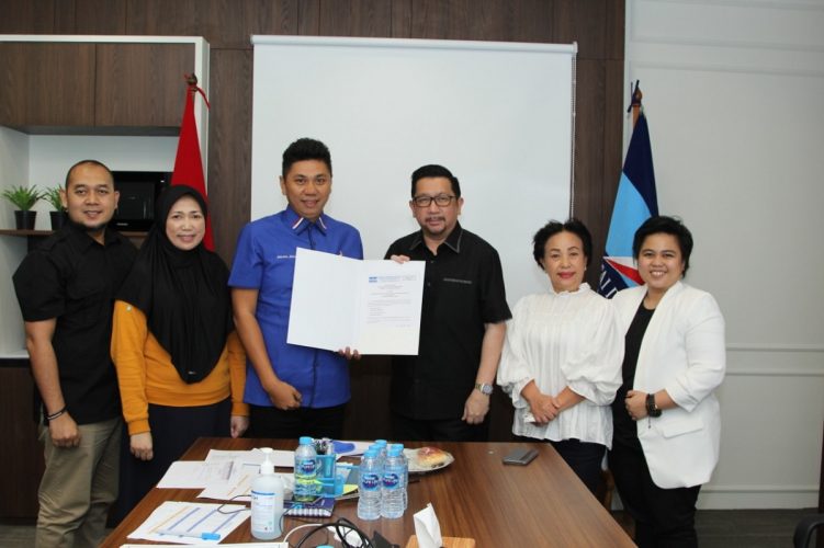 PILBUP BOLTIM: Amalia Landjar Kantongi Form B.1-KWK Partai Demokrat