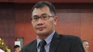 Richard Sualang atau Ayub Ali Albugis?