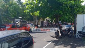 Jelang Pendaftaran Hari Pertama, Suasana Depan Kantor KPU Sulut Masih Lengang