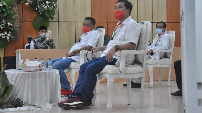 PILGUB SULUT: Jadi Pendaftar Pertama, Olly Dondokambey-Steven Kandouw Siap Tarung