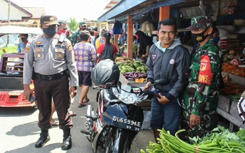 25 Warga Tak Gunakan Masker Terjaring Operasi Yustisi di Pasar Petta