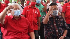 Jimmy Rimba Rogi Janji Cukur Kumis Jika Olly Dondokambey Kalah