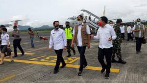 Rocky Wowor Dampingi Pjs Gubernur Sulut Jemput Kepala BNPB Doni Monardo