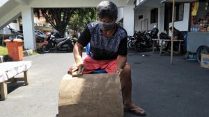 Lewati Masa Pandemi, Mantan Atlet Porcanas Produksi Kerajinan Tangan