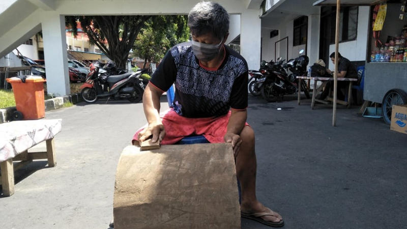 Lewati Masa Pandemi, Mantan Atlet Porcanas Produksi Kerajinan Tangan
