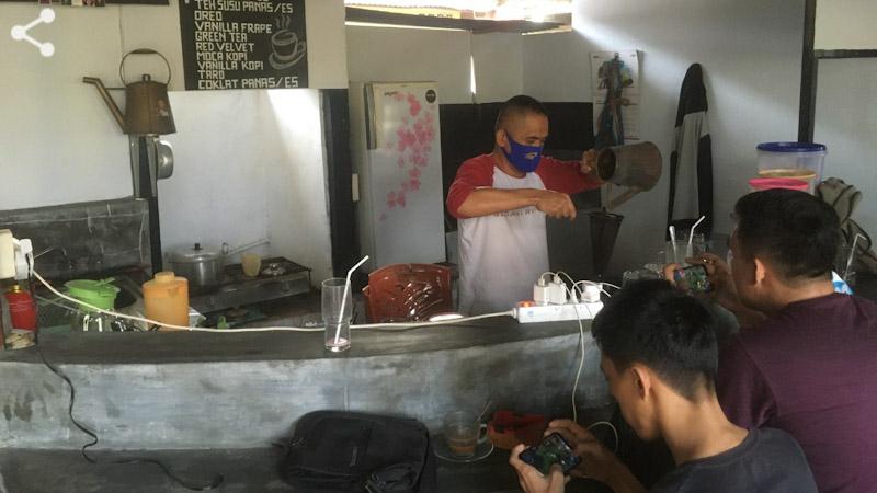 ProKes Ketat, Kedai Kopi Jarod Ramai Lagi 8 ProKes Ketat, Kedai Kopi Jarod Ramai Lagi