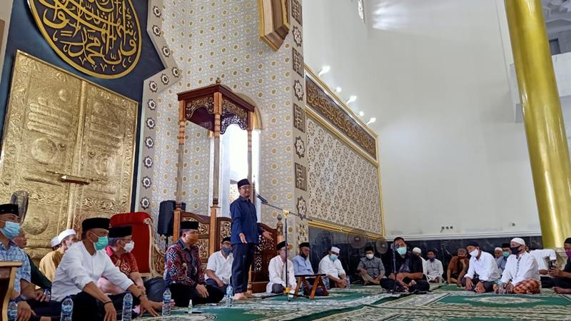 Siap Bangun Pesantren Bertaraf Internasional, Ustad Yusuf Mansur Puji Perhatian Olly Dondokambey