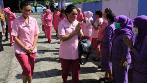 Rita Semangati Guru TK Bhayangkari yang Mengajar Daring
