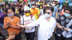 Angely Runtu Dampingi CEP-SEHAN Kampanye di Sangihe