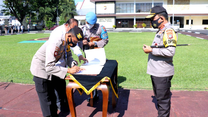 Tandatangani Pakta Integritas Netralitas Polri, Kapolda Panca Putra: Personil Tidak Netral Akan Diberi Sanksi