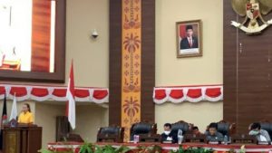 Fraksi Golkar Kritisi Ranperda APBD Sulut 2021