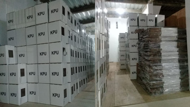 PILWALKOT BITUNG: Sejumlah Logistik Sudah Diterima KPU, APD Dalam Tahap Pengiriman 9 PILWALKOT BITUNG: Sejumlah Logistik Sudah Diterima KPU, APD Dalam Tahap Pengiriman
